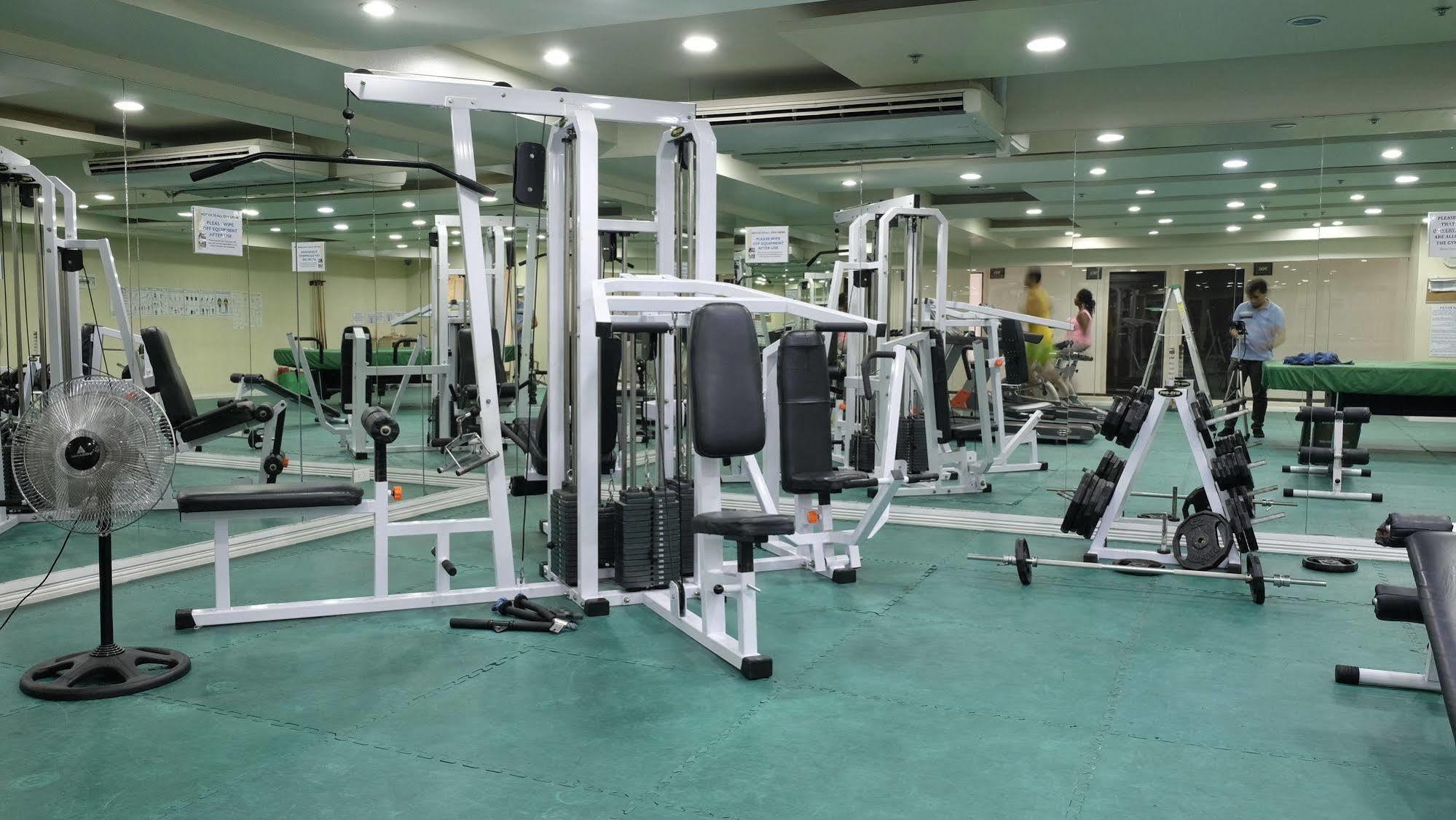 Zen Rooms Malate Robinsons Manila Zewnętrze zdjęcie